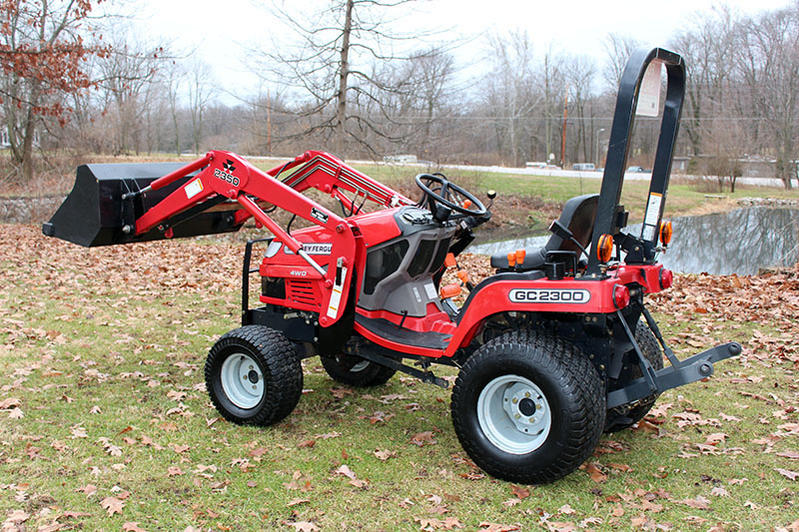 Massey Ferguson GC2300, Great shape, loader - Net Tractor Talk